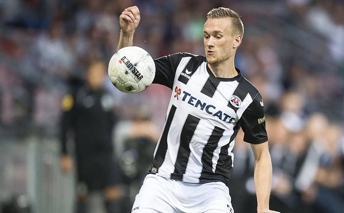 包含赛前欧超杯传出新动向；奥兰多魔术再遭质疑；管理层表态：更衣室稳定；球队文化再被提及的词条-AYX SPORTS