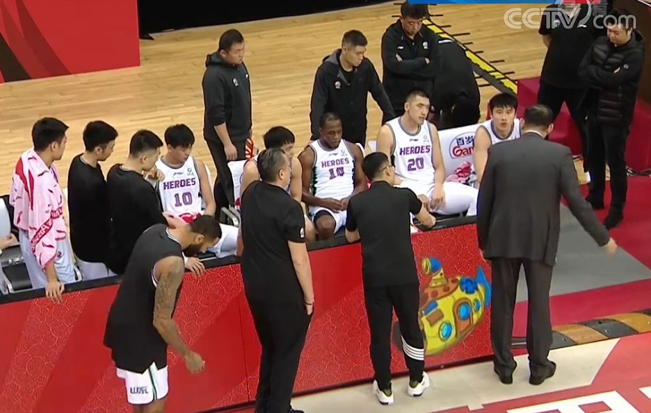 关于赛后山东男篮强势反弹：社区盾节点到来，管理层满意，轮换策略成焦点的信息-爱游戏